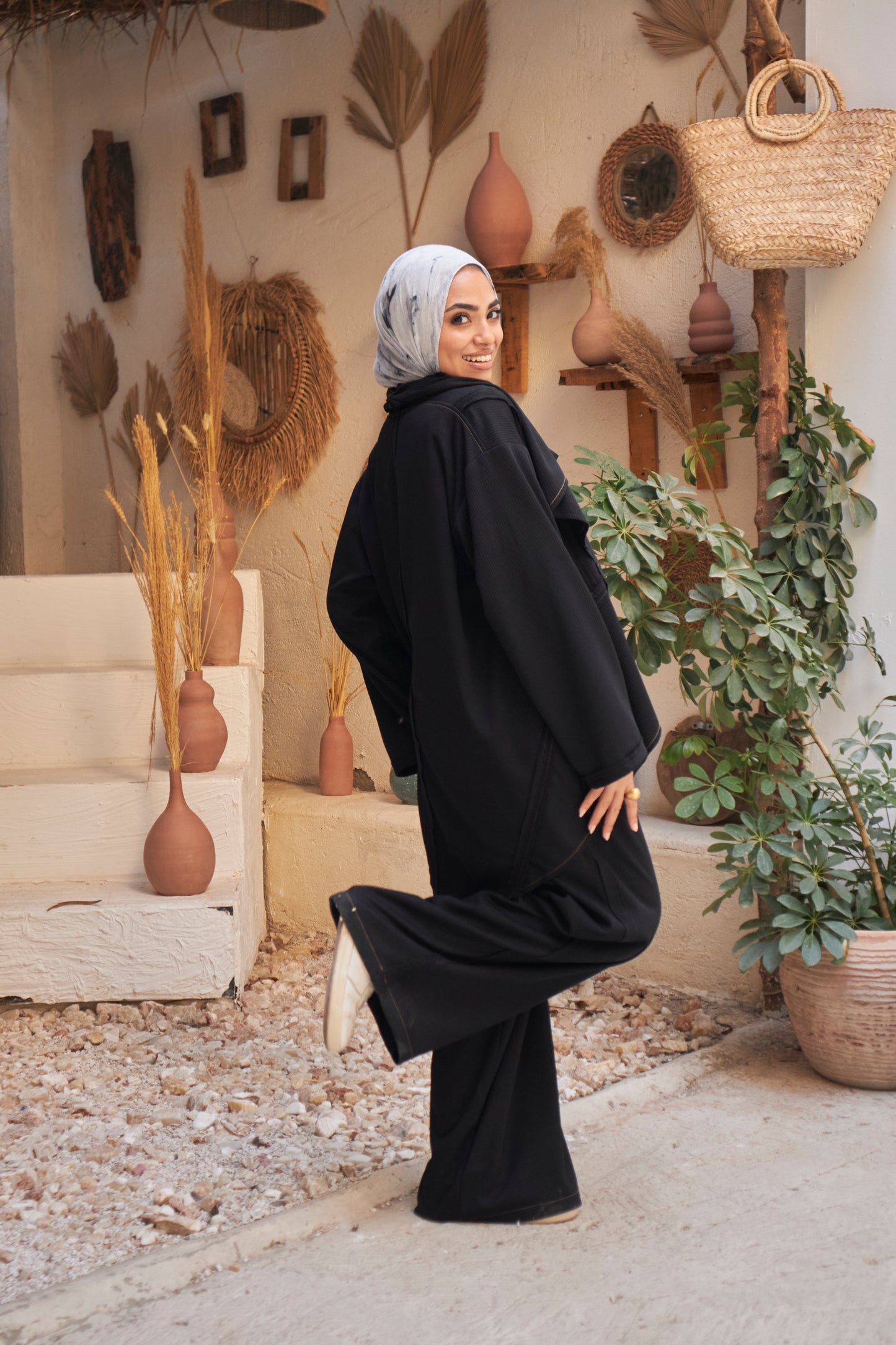 Unfinished Wool Set - Black