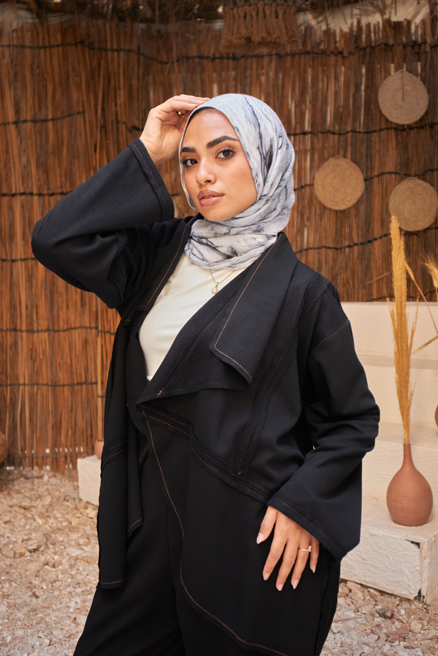 Unfinished Wool Set - Black